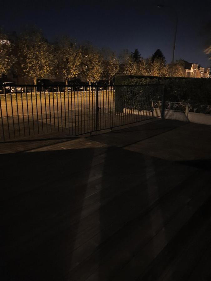 Guesthouse Deladix ハッセルト エクステリア 写真