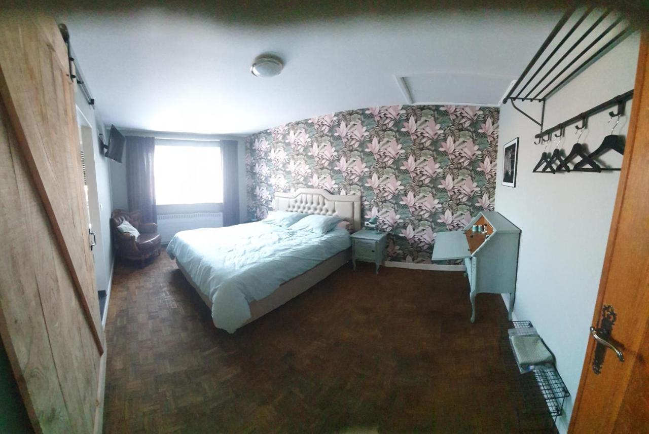 Guesthouse Deladix ハッセルト エクステリア 写真